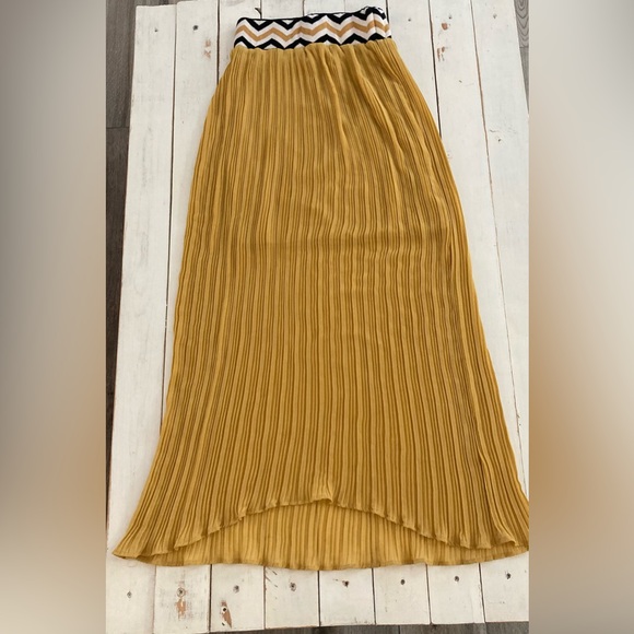 dear creatures Dresses & Skirts - dear creatures maxi skirt, XS